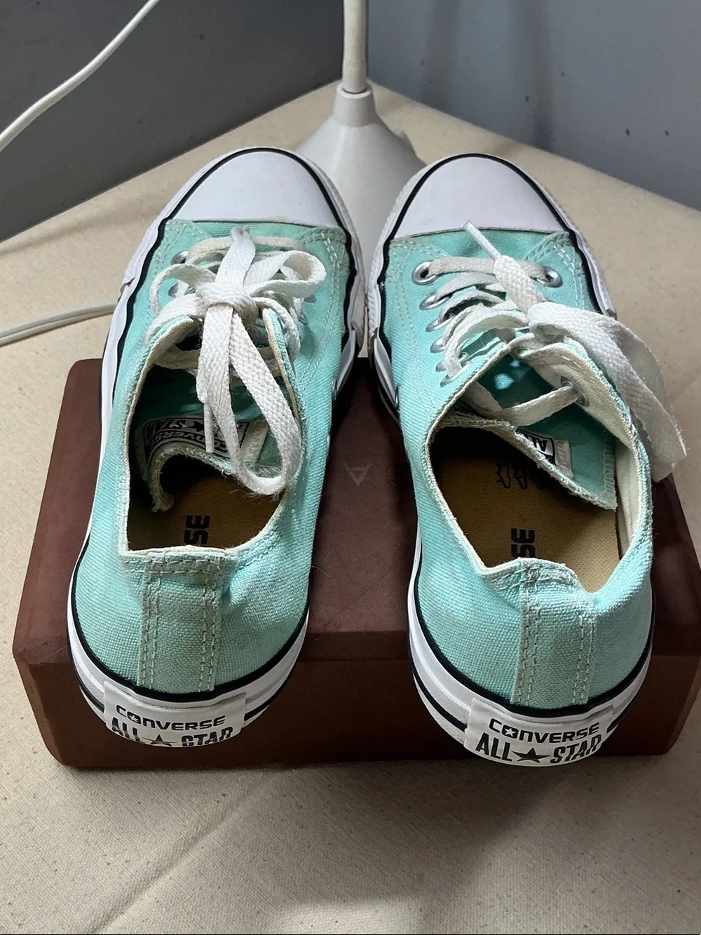 Converse Kids Low-Top Canvas Sneakers in Mint and White size 5